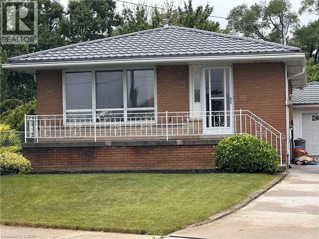 46 AMANDA Street Unit Lower, Hamilton