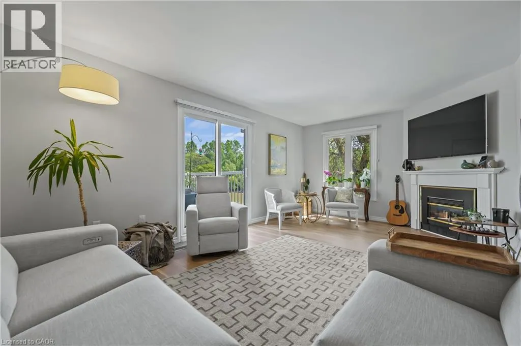 301 CARLOW Road Unit 43, Port Stanley