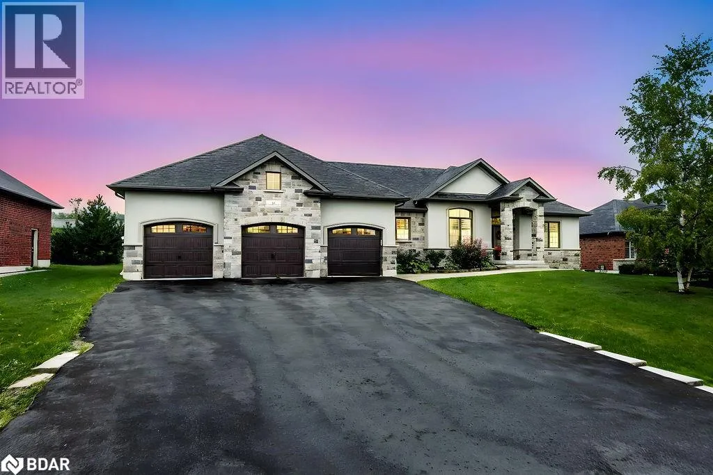 25 MENNILL Drive, Snow Valley