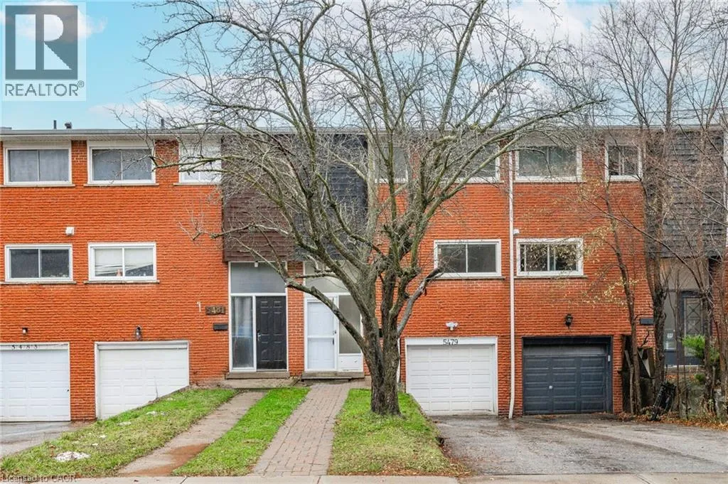 5479 SCHUELLER Crescent, Burlington