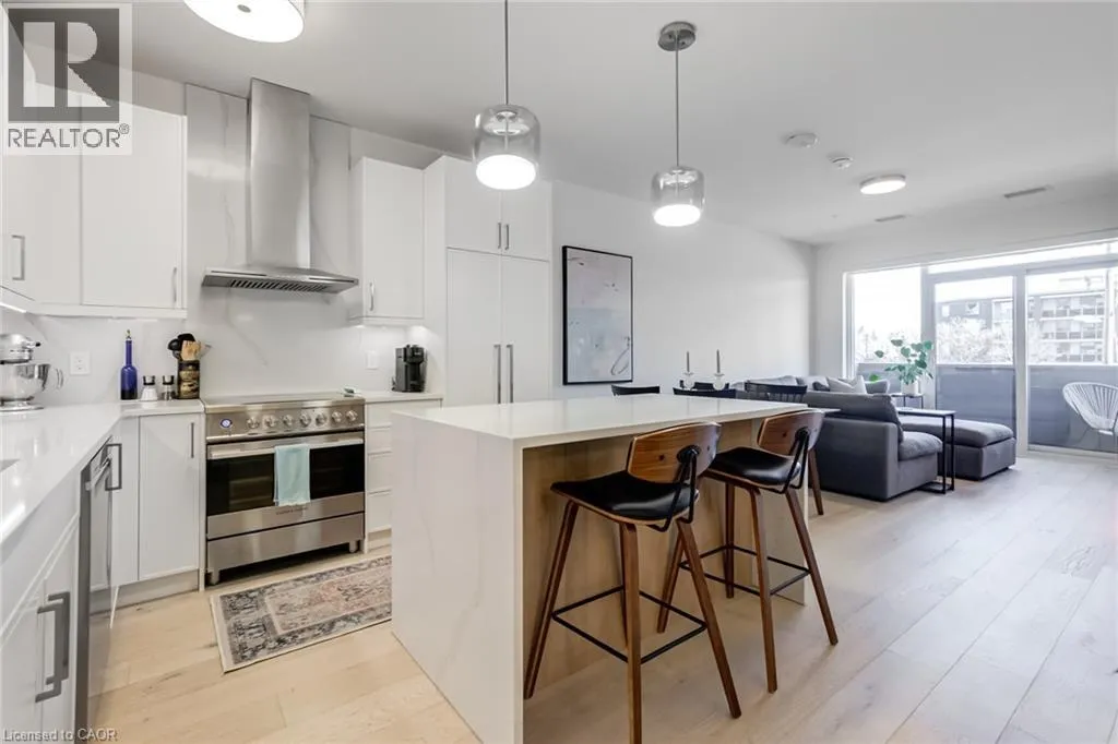 500 BROCK Avenue Unit 205, Burlington