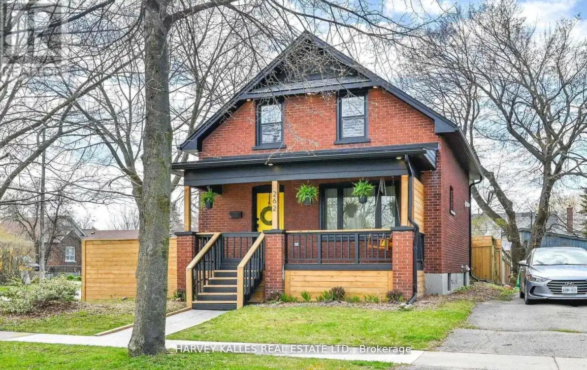 262 Oshawa Boulevard South, Oshawa (Central)