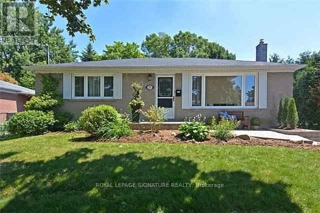 21 Hiley Avenue, Ajax (Central West)