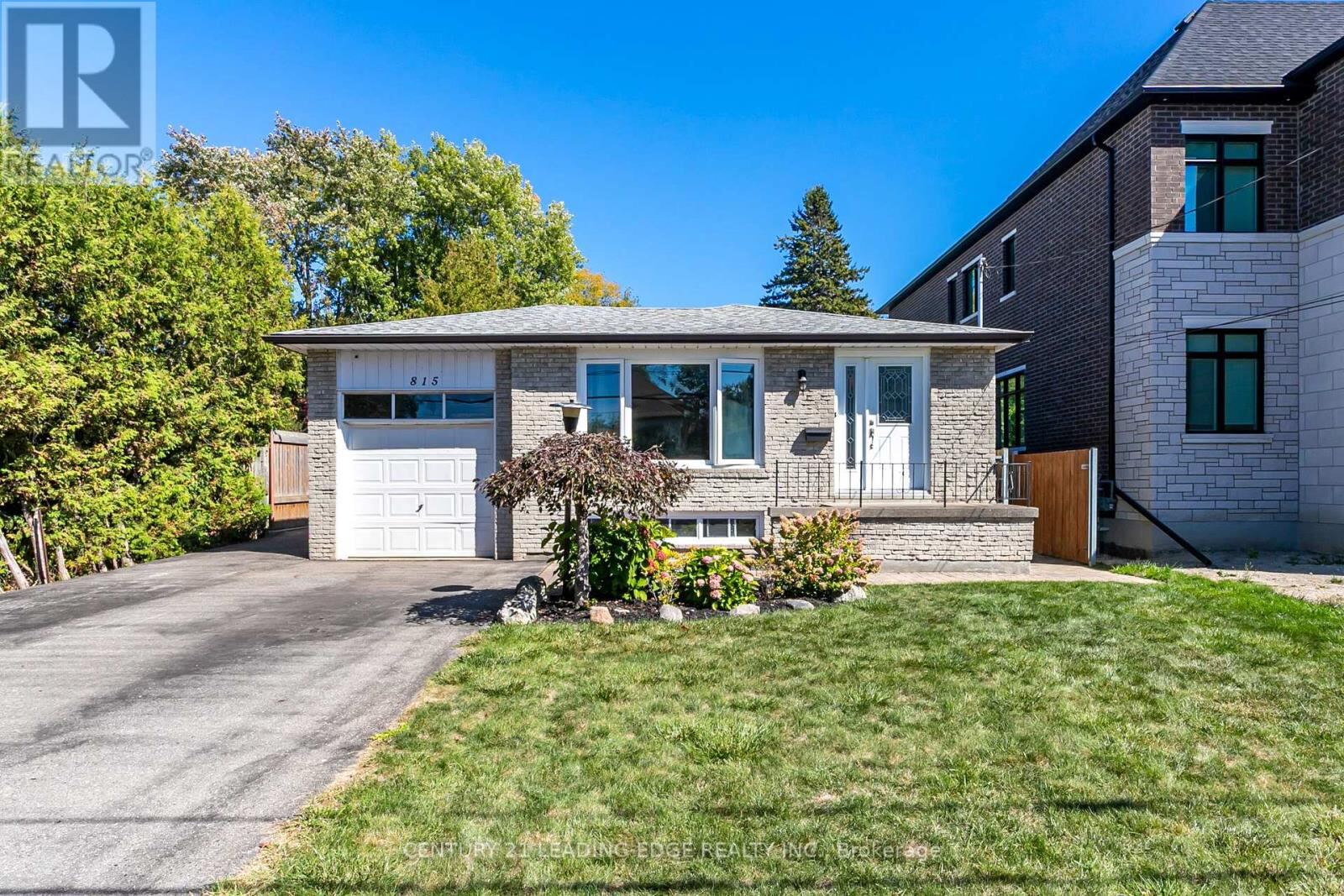 815 DOUGLAS Avenue, Pickering (Bay Ridges)