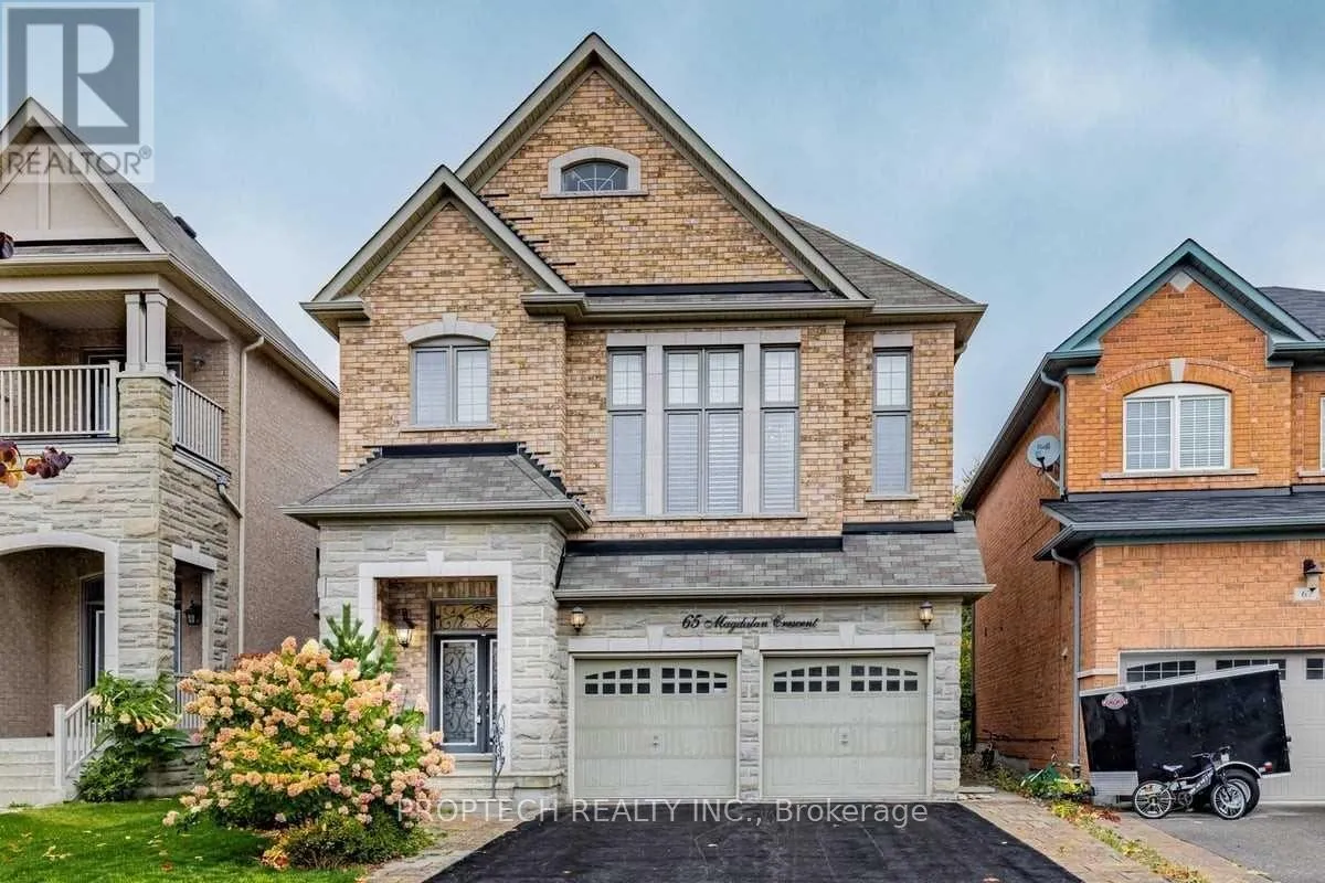 65 Magdalan Crescent, Richmond Hill (Jefferson)