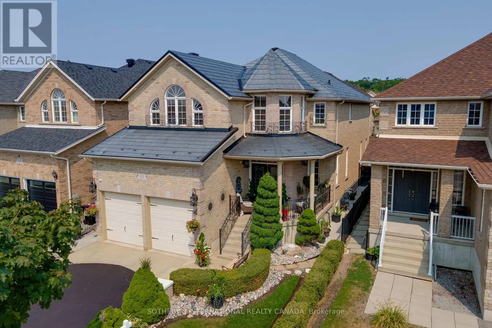 12 Parisian Crescent, Barrie (Innis-Shore)