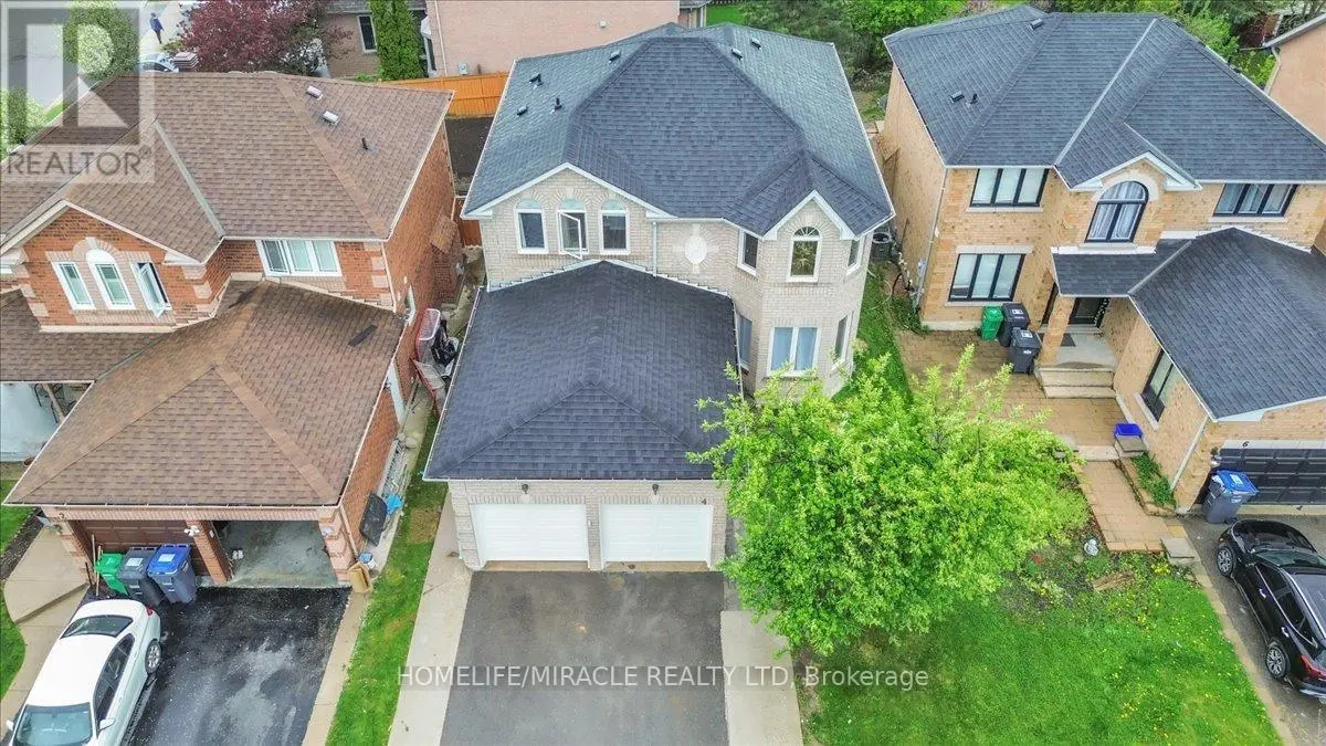 4 Peppertree Crescent, Brampton (Sandringham-Wellington)
