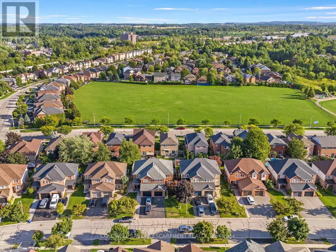 109 Mowat Crescent, Halton Hills (Georgetown)