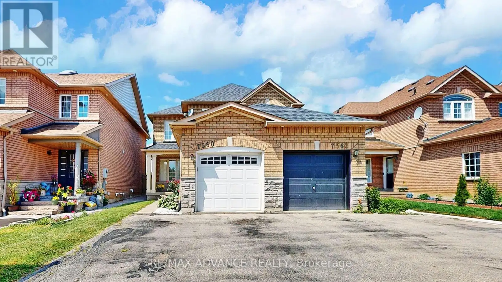 7560 Black Walnut Trail, Mississauga (Lisgar)
