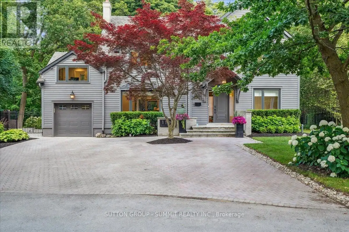 1100 Cedar Grove Boulevard, Oakville (MO Morrison)