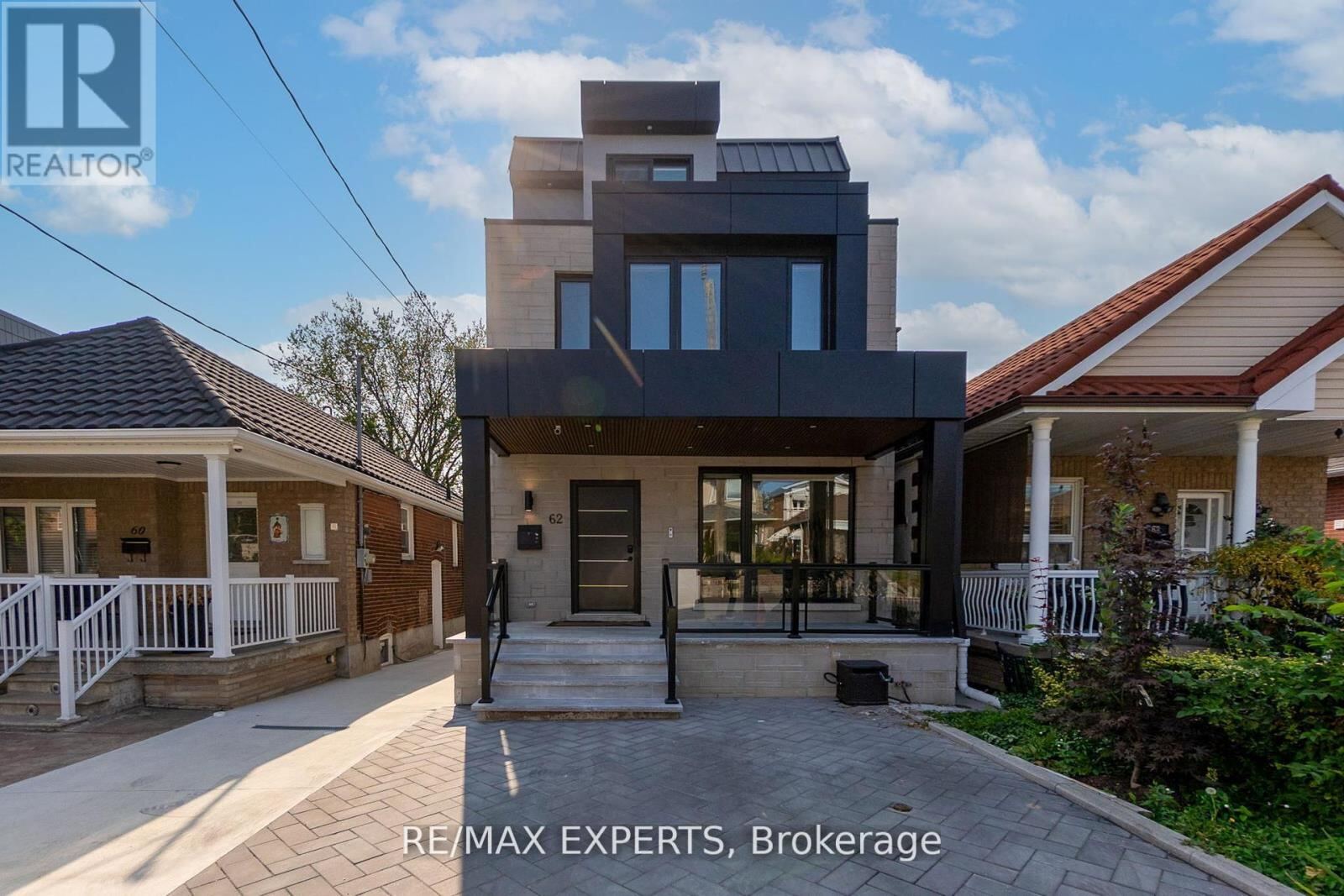 62 Hartley Avenue, Toronto (Briar Hill-Belgravia)