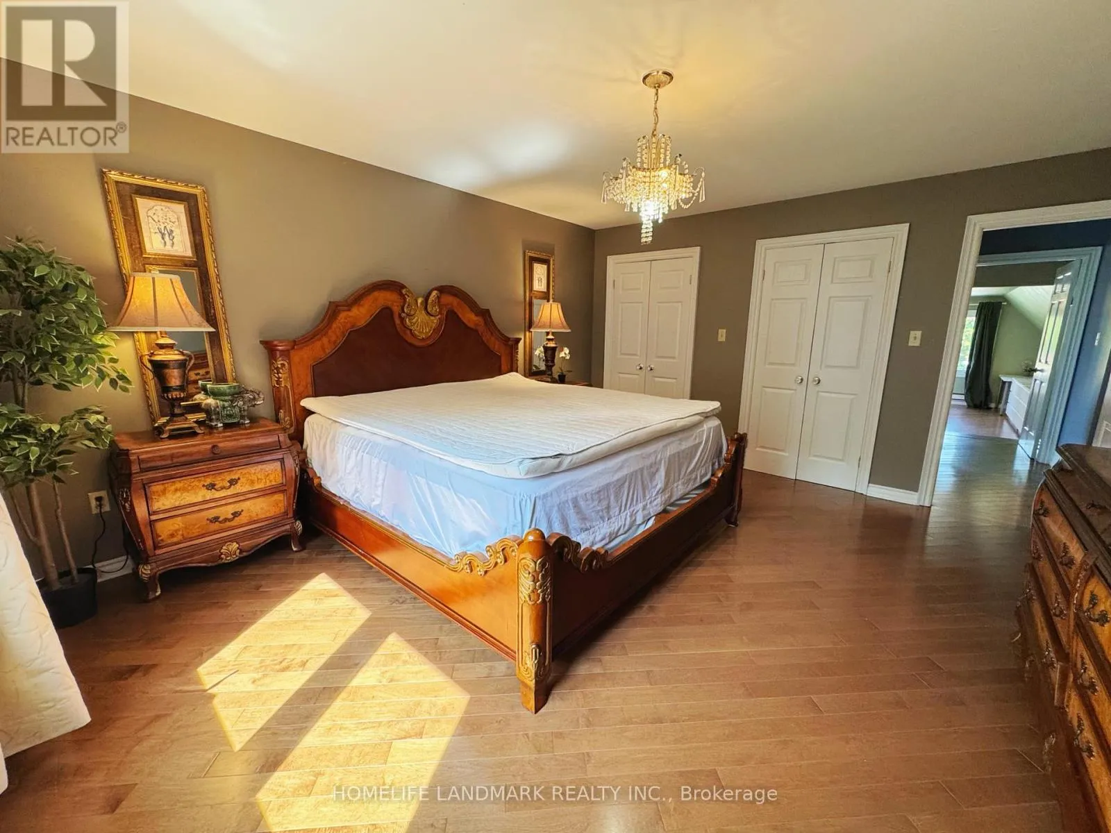 2415 Jarvis Street Unit B4, Mississauga (Erindale)