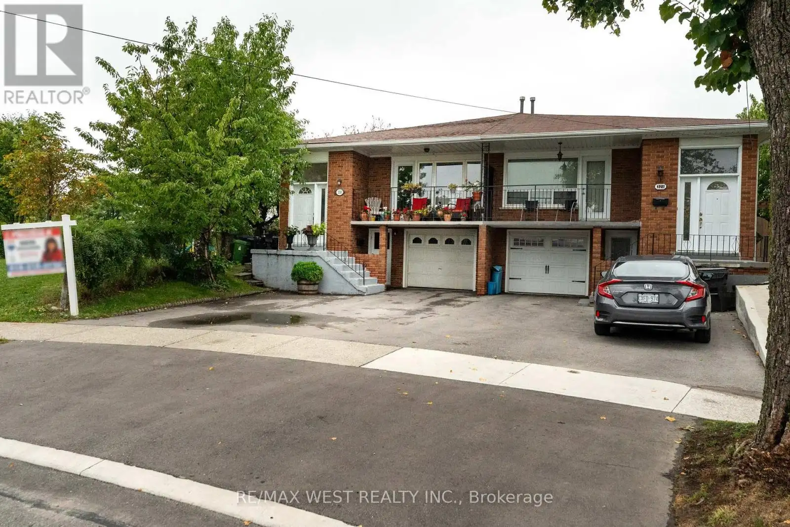 330 Pellatt Avenue, Toronto (Humberlea-Pelmo Park)