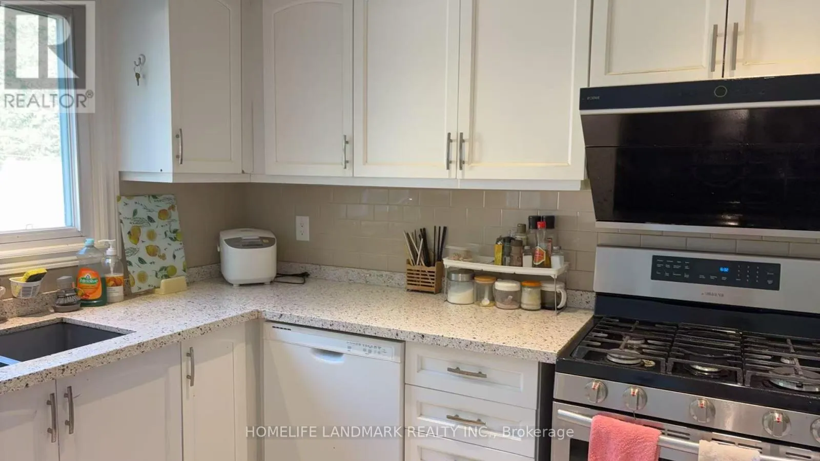 3153 Colonial Drive, Mississauga (Erin Mills)