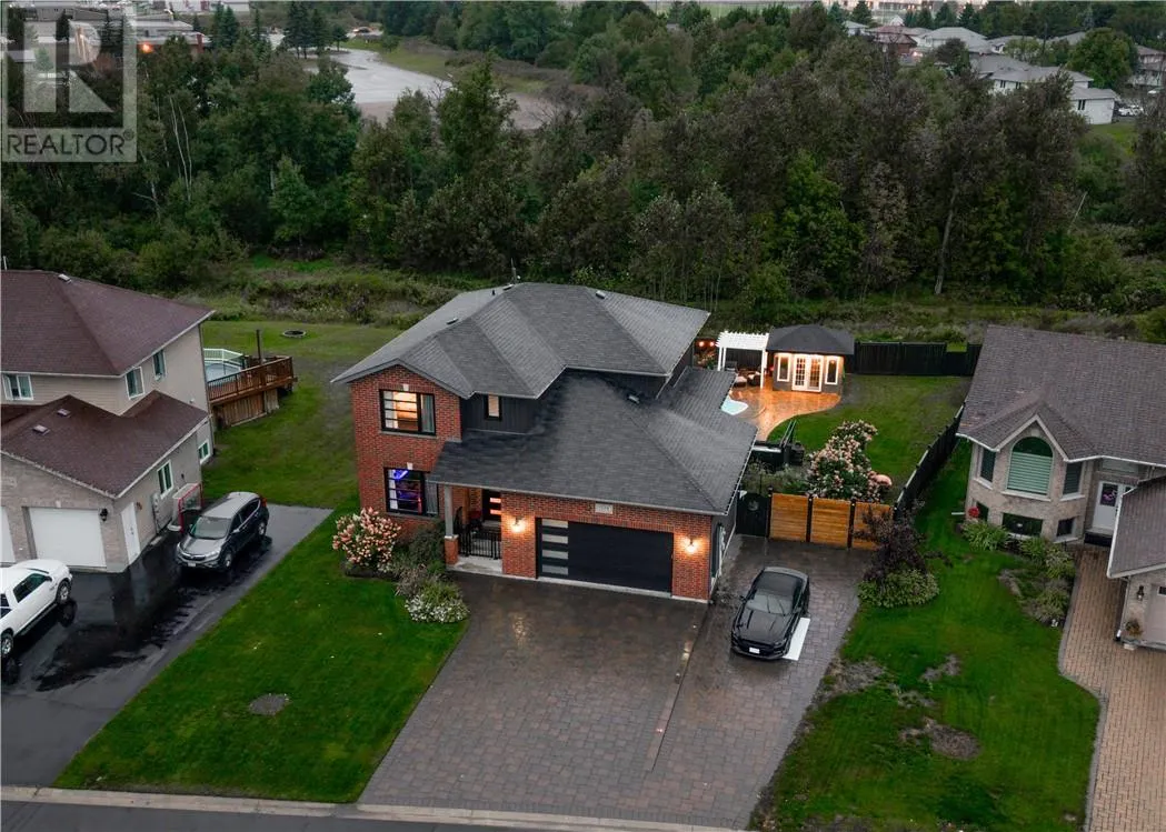 5 Bedroom House in Hanmer