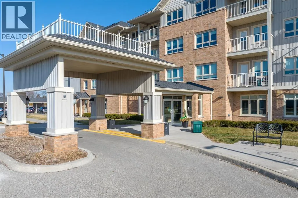 180 Bunker Avenue Unit 1+D, St Clair