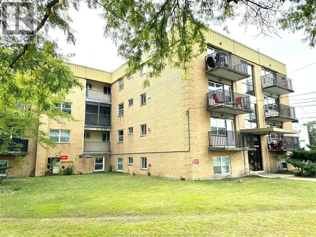 2035 UNIVERSITY Avenue West Unit 107, Windsor