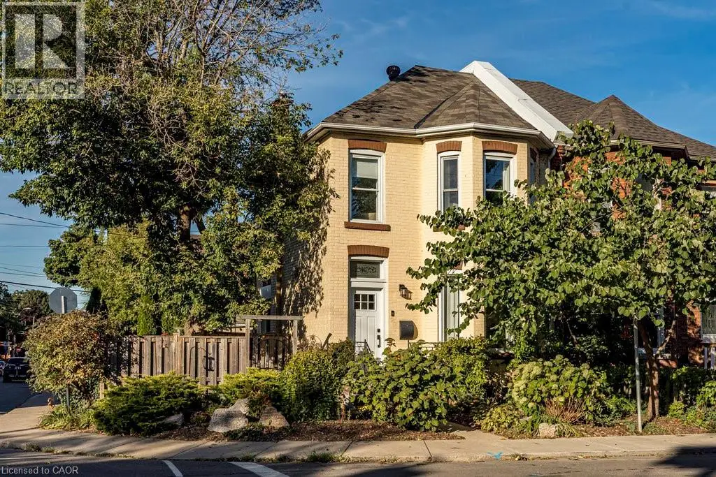 467 KING WILLIAM Street, Hamilton