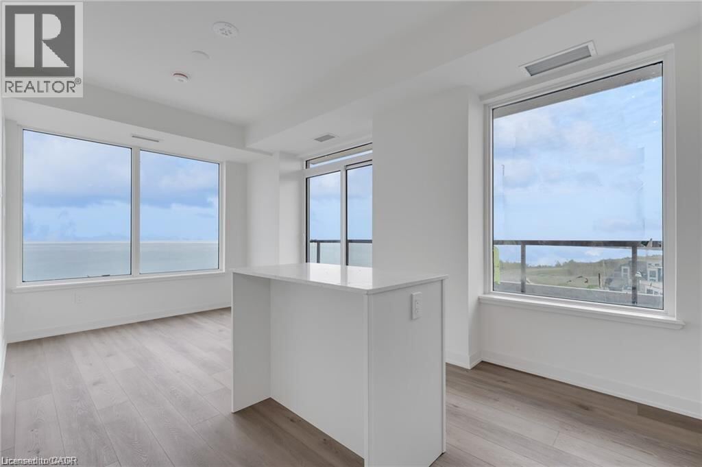 385 WINSTON Road Unit 1408, Grimsby