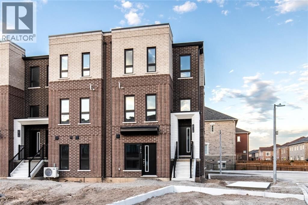 70 KENESKY Drive Unit 39, Waterdown