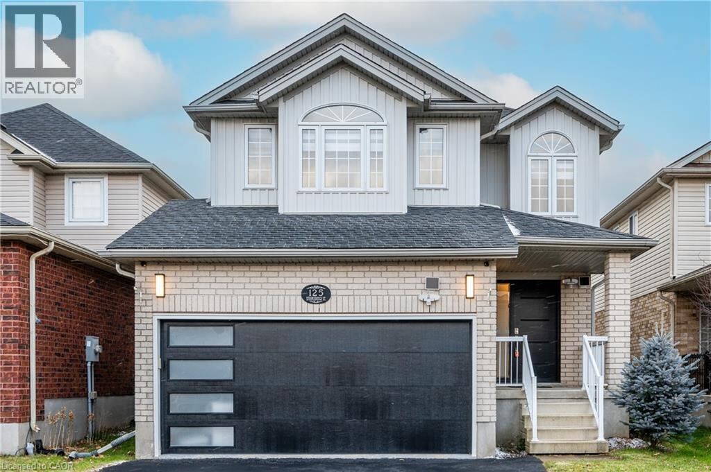 125 STEEPLERIDGE Street, Kitchener
