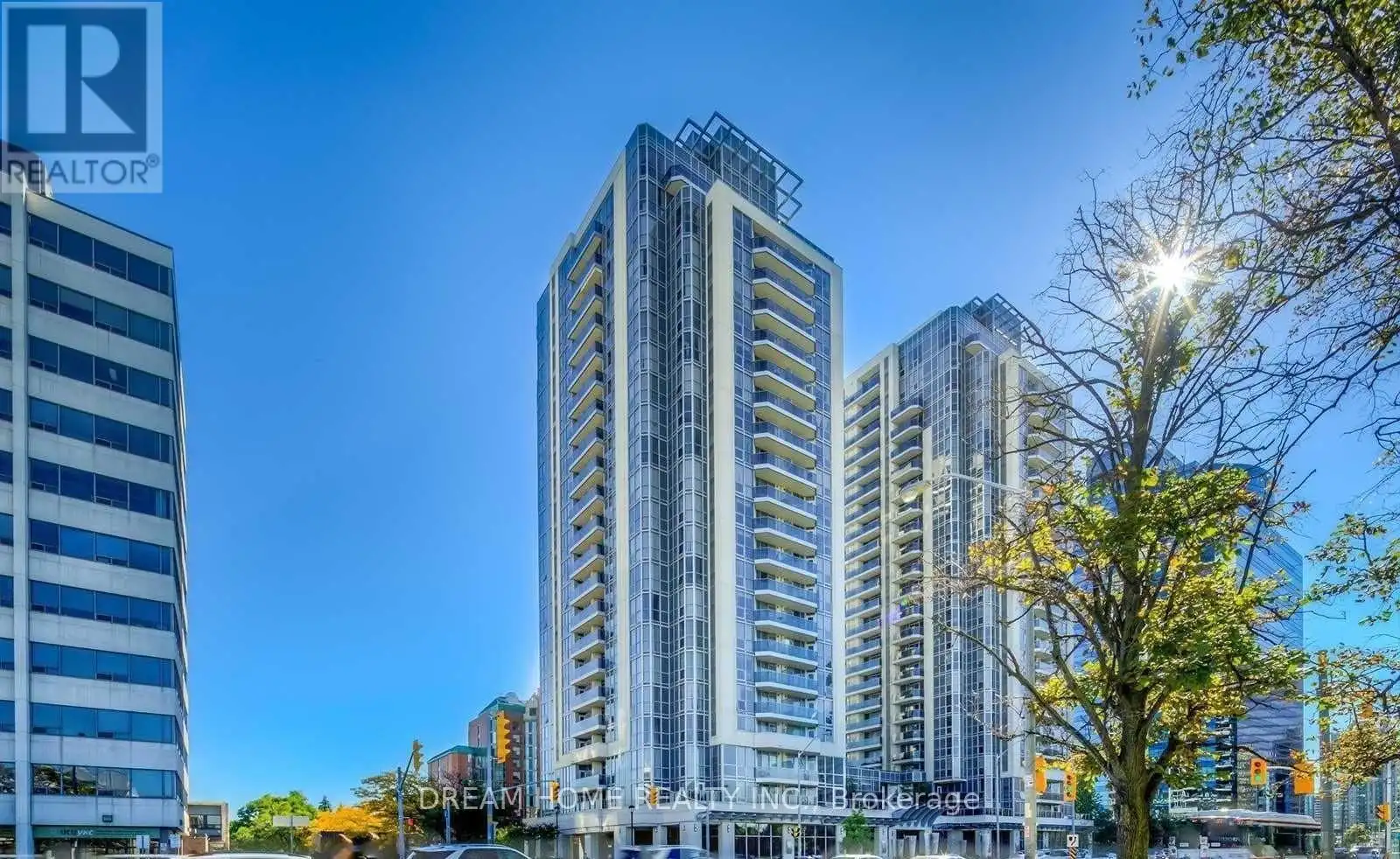5793 Yonge Street Unit 807, Toronto (Newtonbrook East)