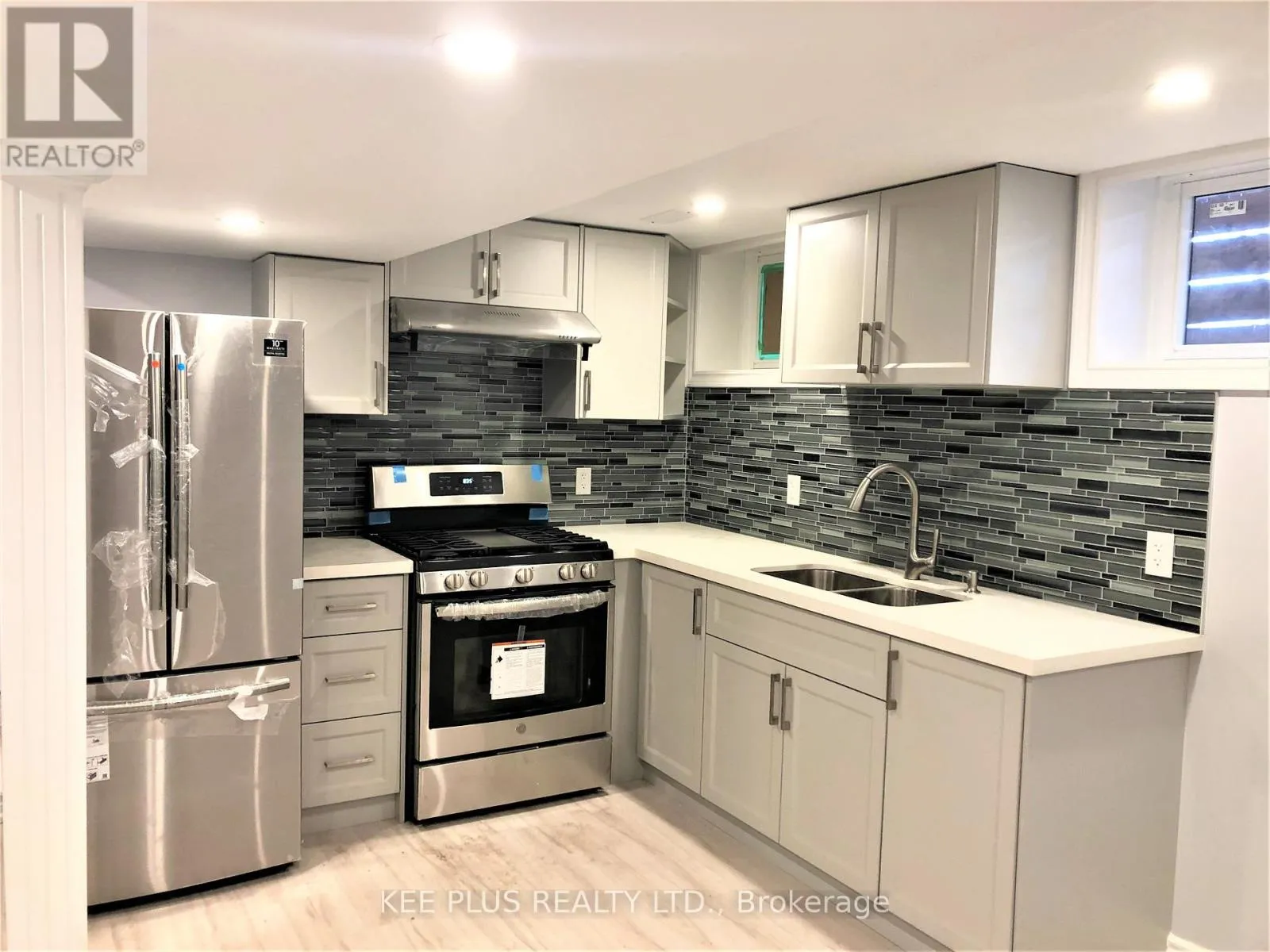 390 Leslie Street Unit basement, Toronto (South Riverdale)