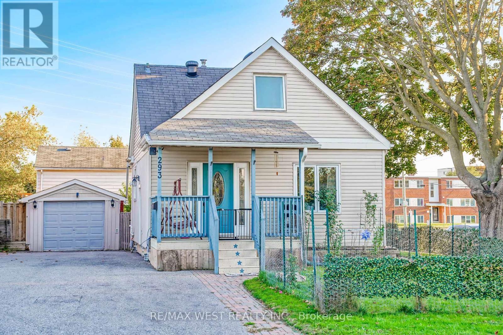 293 Frontenac Avenue, Oshawa (Vanier)