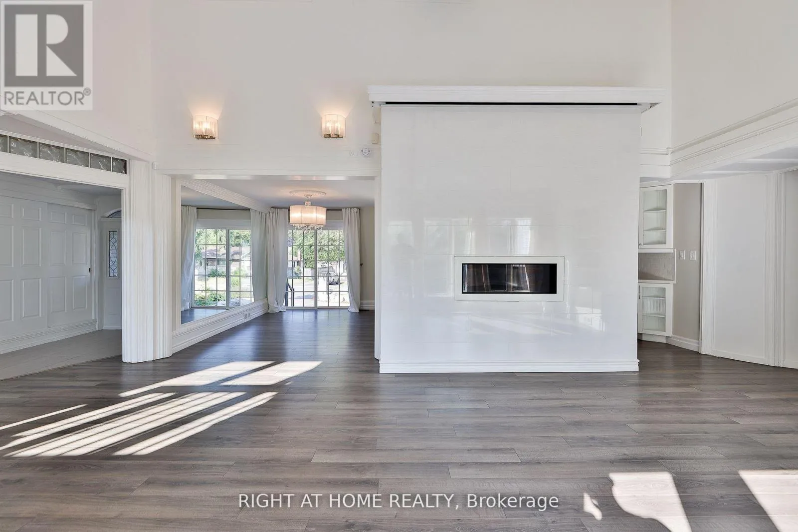 1901 Spruce Hill Road, Pickering (Dunbarton)
