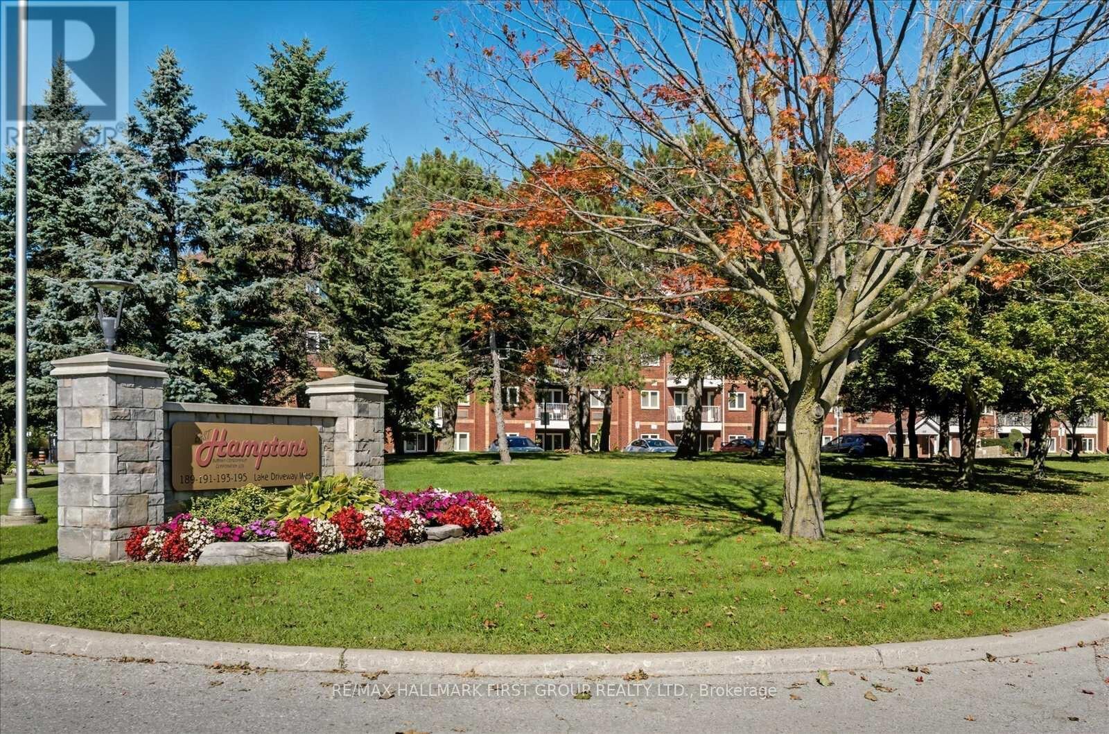 189 Lake Driveway West Unit 419, Ajax (South West)