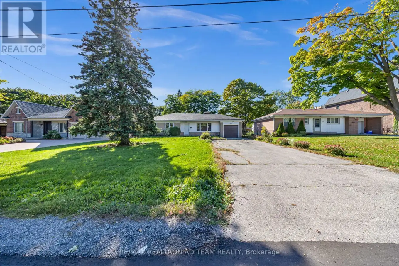 18 Windridge Drive Unit Main, Markham (Bullock)