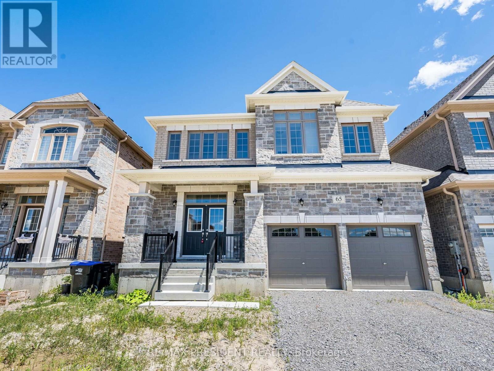 65 Brethet Heights, New Tecumseth (Beeton)