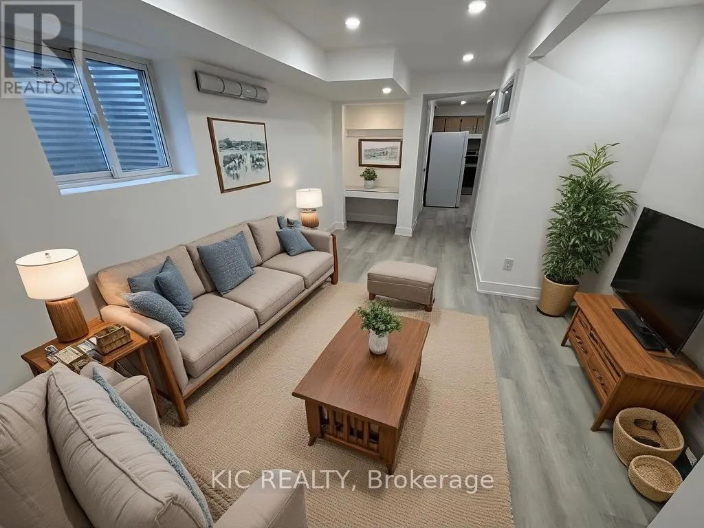 213 Equator Crescent, Vaughan (Vellore Village)