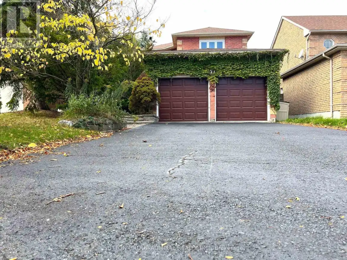 71 Covent Crescent, Aurora (Aurora Highlands)