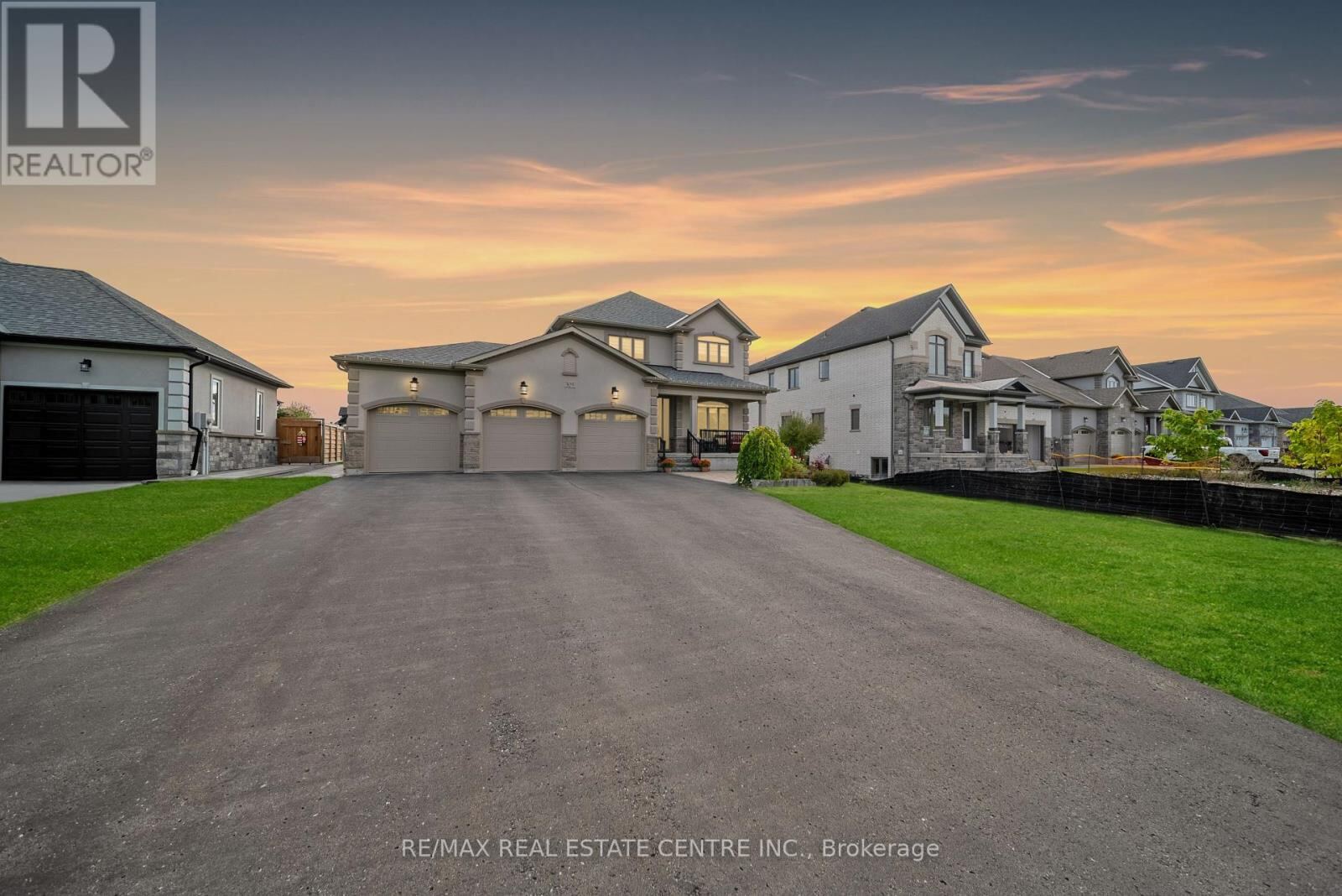 303 Sunnybrae Avenue, Innisfil (Stroud)