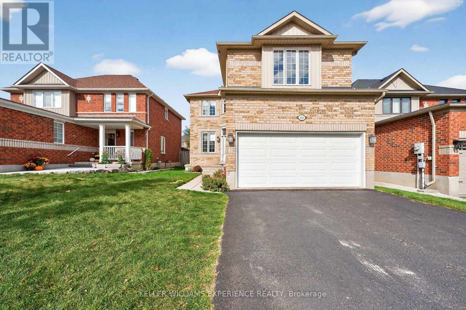 124 Tunbridge Road, Barrie (Georgian Drive)