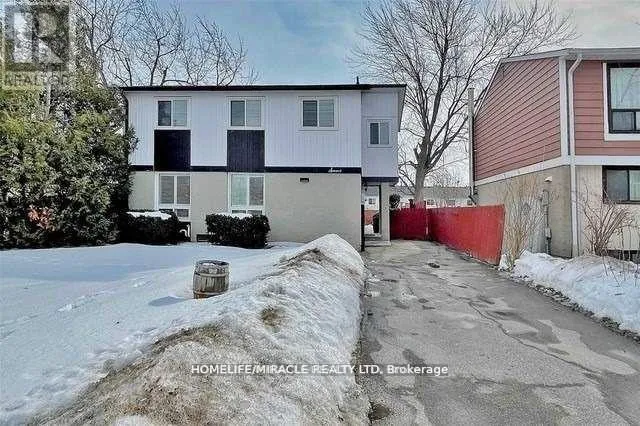 7 Greenhills Square, Brampton (Northgate)