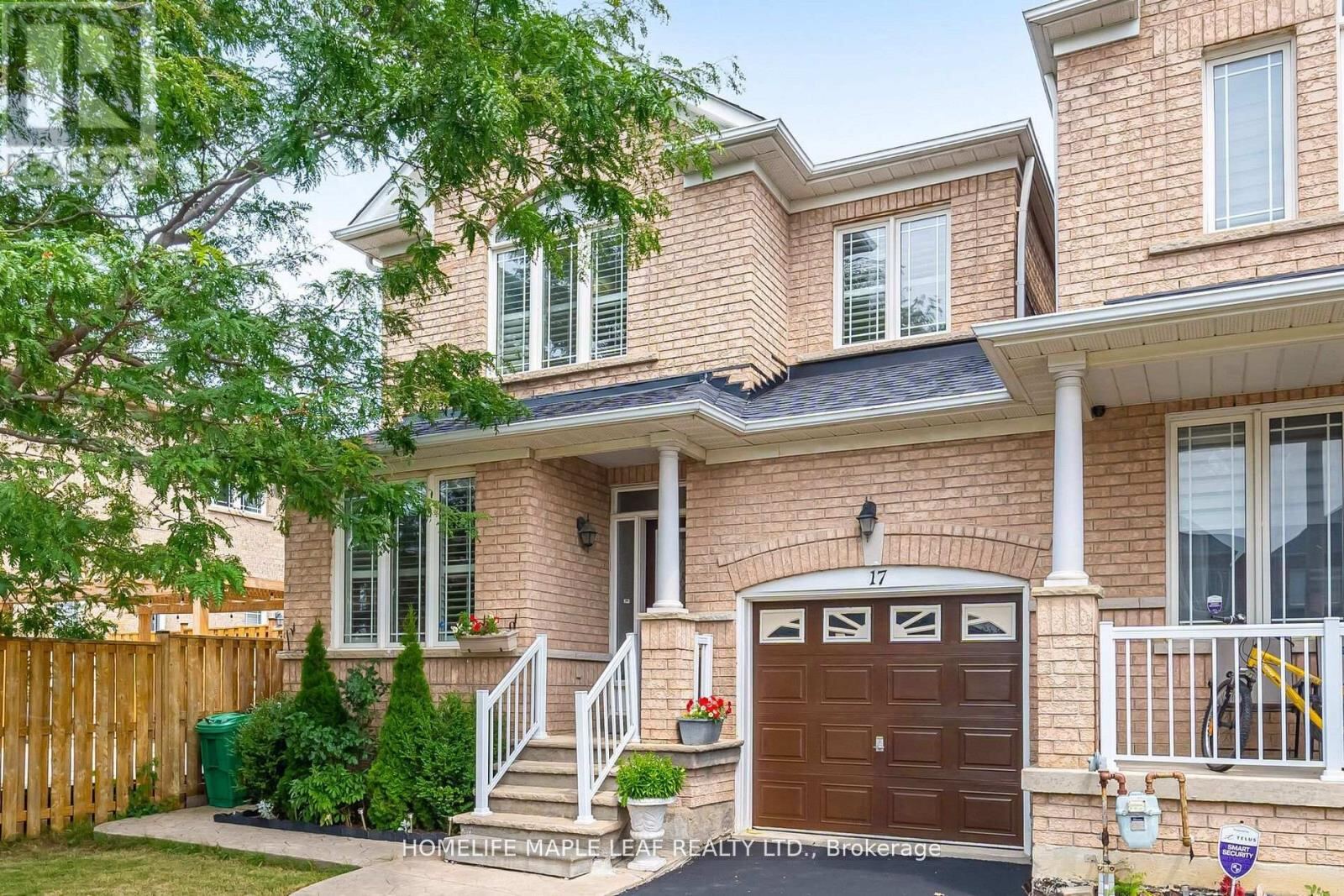 17 Eaglefield Gate, Brampton (Fletcher’s Meadow)
