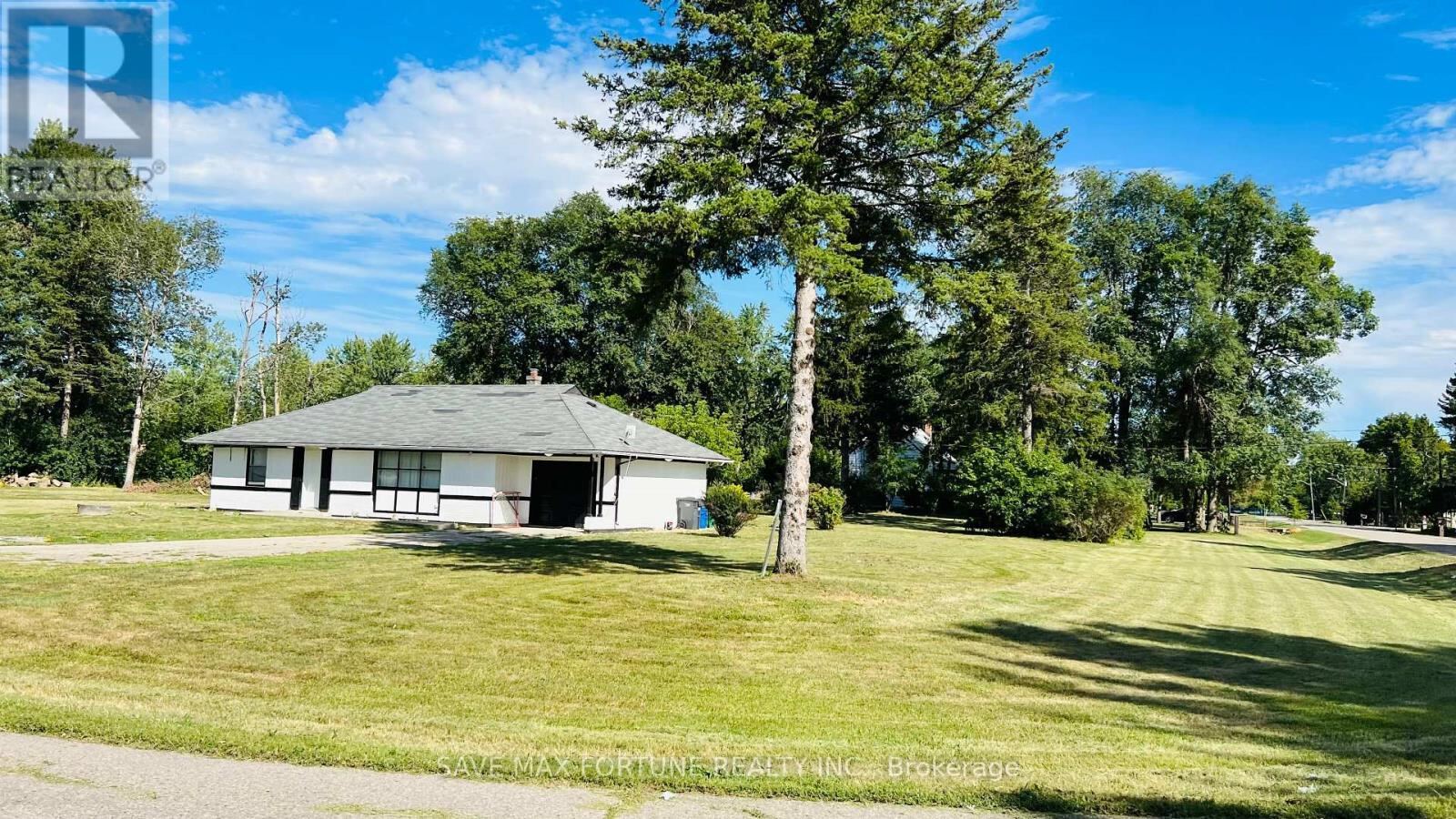59 Marysfield Drive, Brampton (Toronto Gore Rural Estate)
