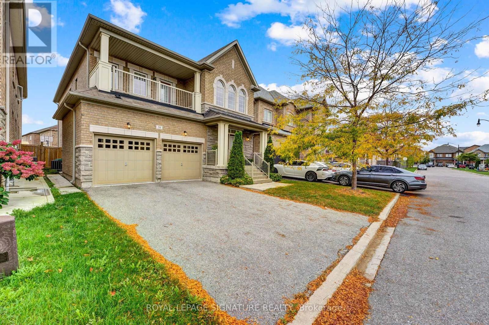 58 Orangeblossom Trail, Brampton (Credit Valley)