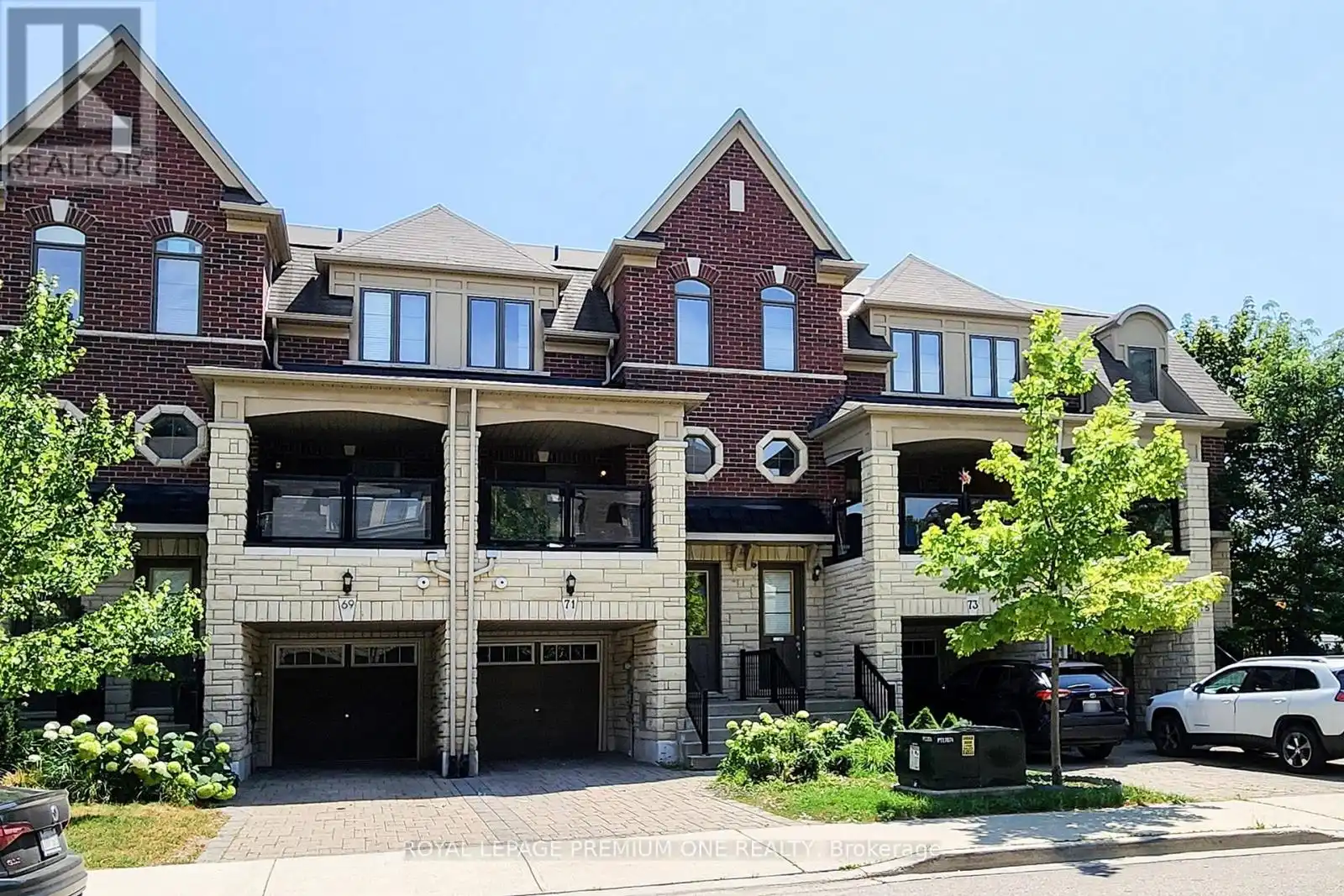 71 DRYDEN Way North, Toronto (Willowridge-Martingrove-Richview)
