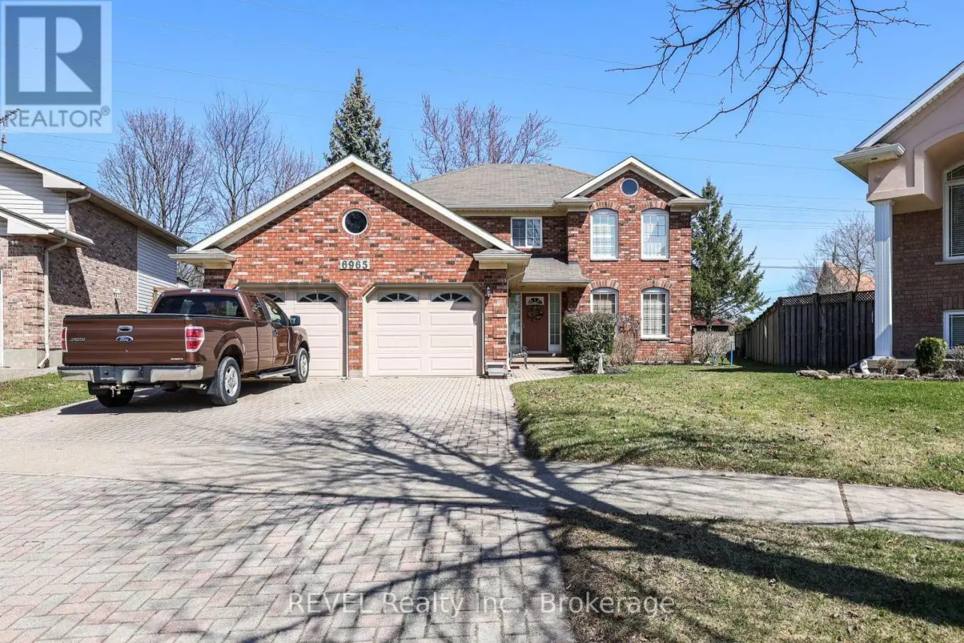 6965 Harovics Lane, Niagara Falls (Arad/Fallsview)