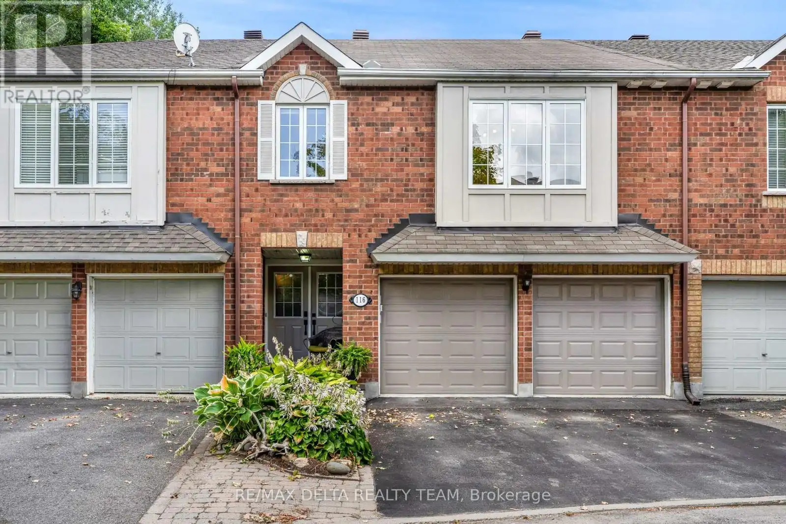 116 Gladeview Private, Ottawa