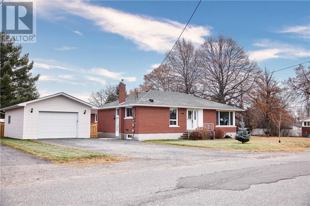 4 Bedroom House in Sudbury
