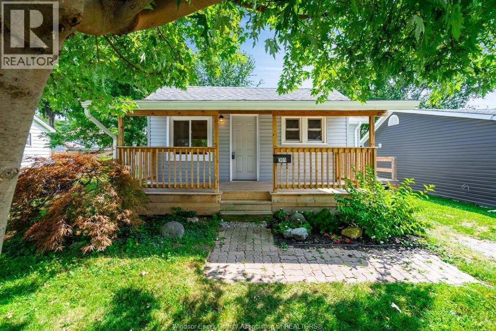 301 Erieview Drive, Kingsville