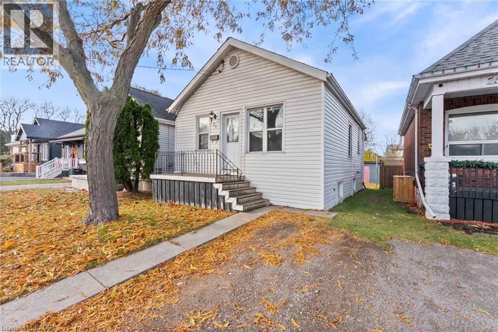 23 WEXFORD Avenue North, Hamilton
