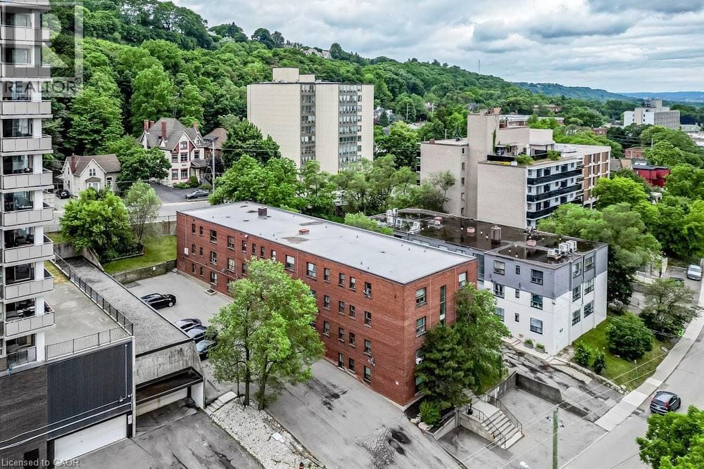118 ST. JOSEPH’S Drive Unit 404, Hamilton