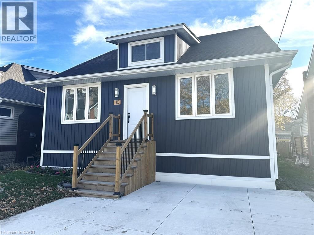 10 COMET Avenue Unit 1, Hamilton
