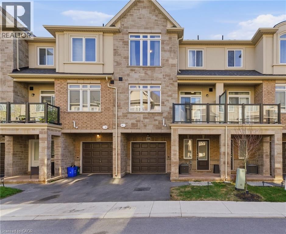 40 ZINFANDEL Drive Unit 38, Stoney Creek