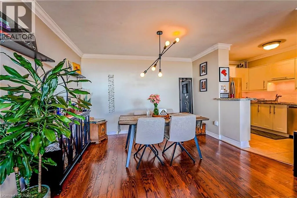 212 KERR Street Unit 904, Oakville